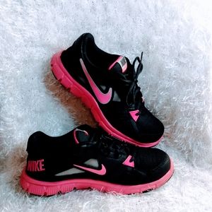 Nike Training shoes size 6 women's.
